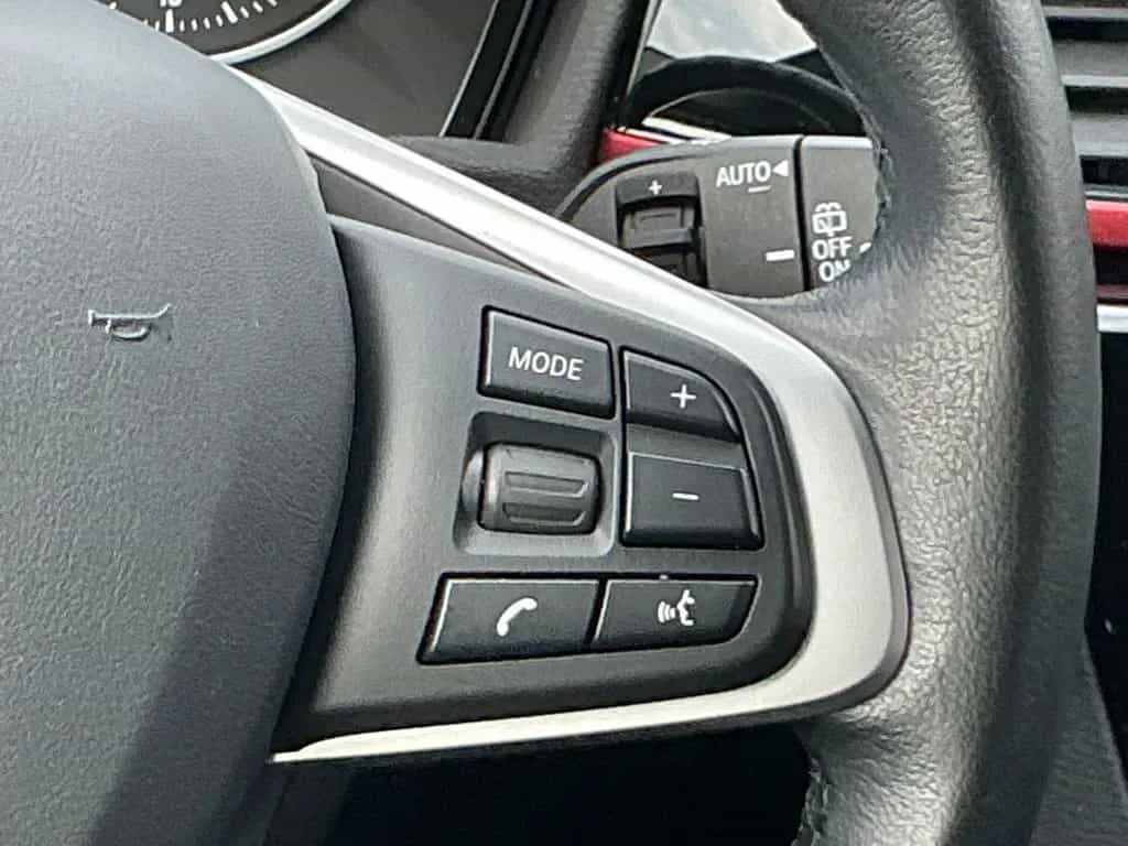 BMW X1 xDrive 18 d Sport Line AHK PDC SHZ NAVI BT 02/2018-photo-29