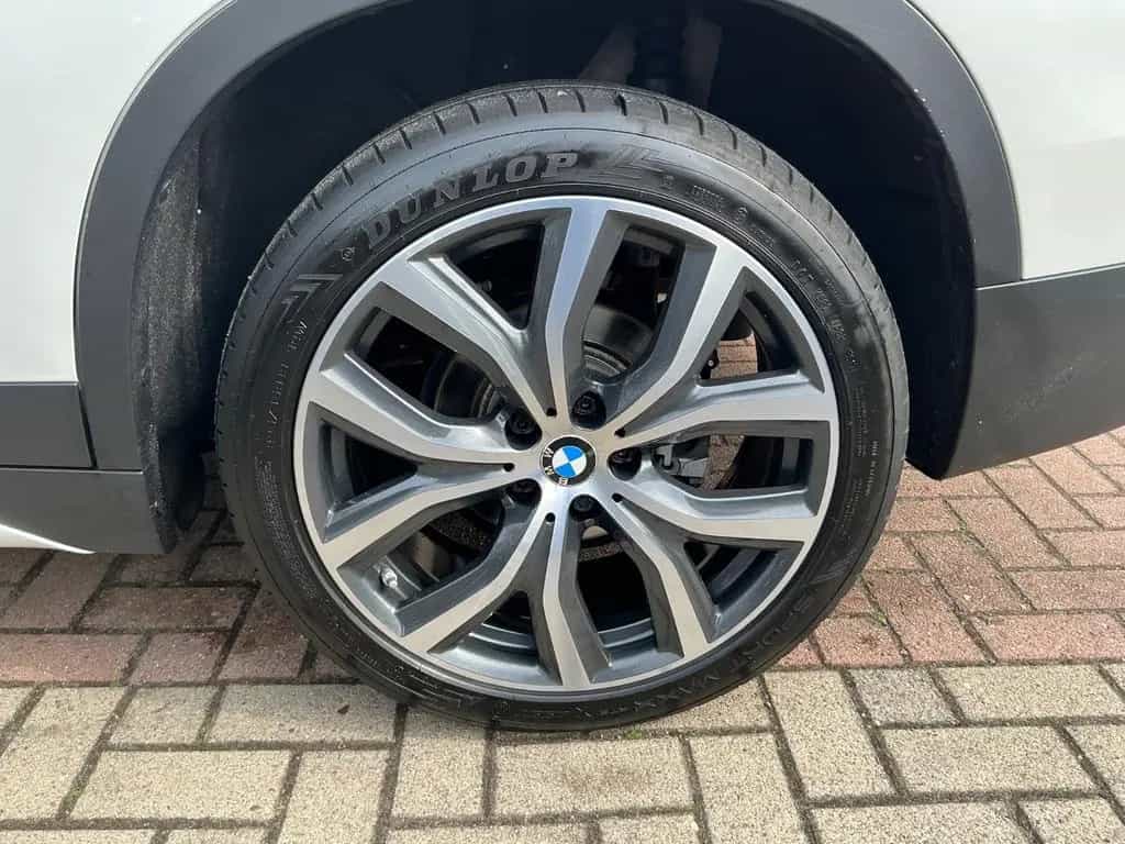 BMW X1 xDrive 18 d Sport Line AHK PDC SHZ NAVI BT 02/2018-photo-8