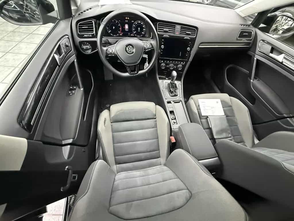 Volkswagen Golf VII 1.4 TSI R-Line, DSG, LED, ACC, Kamera 03/2017-photo-3
