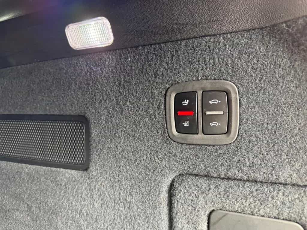 Porsche Cayenne Turbo Keramik Leder Pano ACC 21" AHK 04/2018-photo-24
