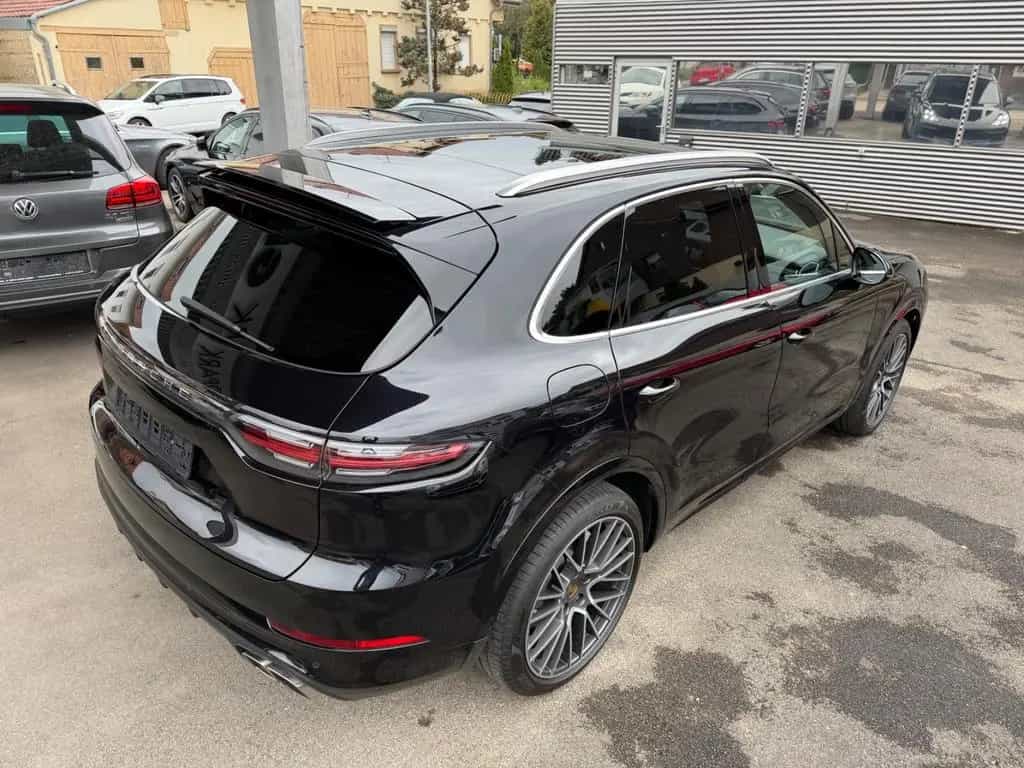 Porsche Cayenne Turbo Keramik Leder Pano ACC 21" AHK 04/2018-photo-6