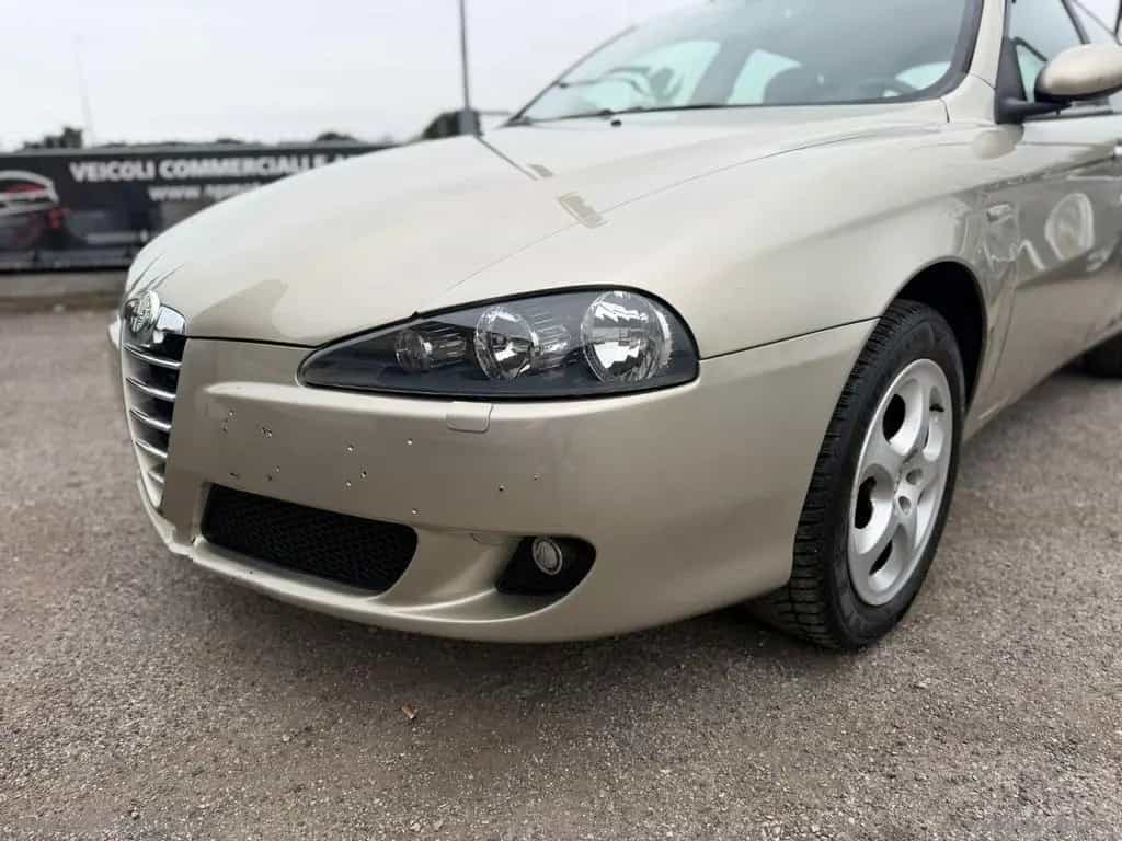 Alfa Romeo 147 ROMEO 147 1.6 TS 105CV 5p. Distinctive 05/2005-photo-6