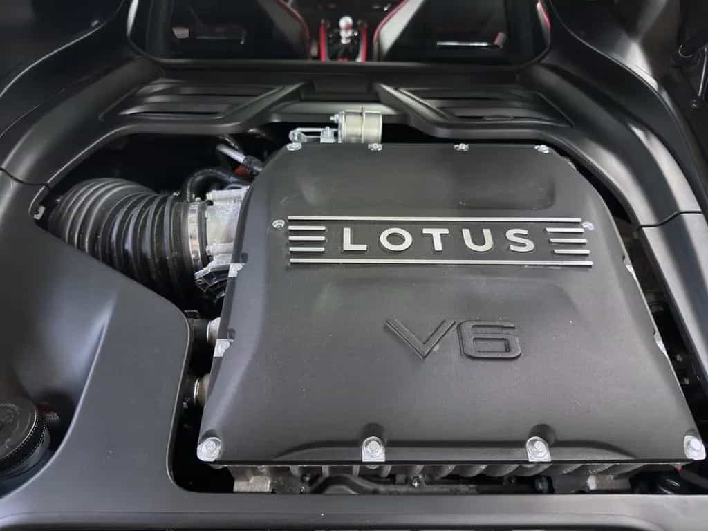 Lotus Emira V6 SE MY26 *Lotus Leipzig* null-photo-17