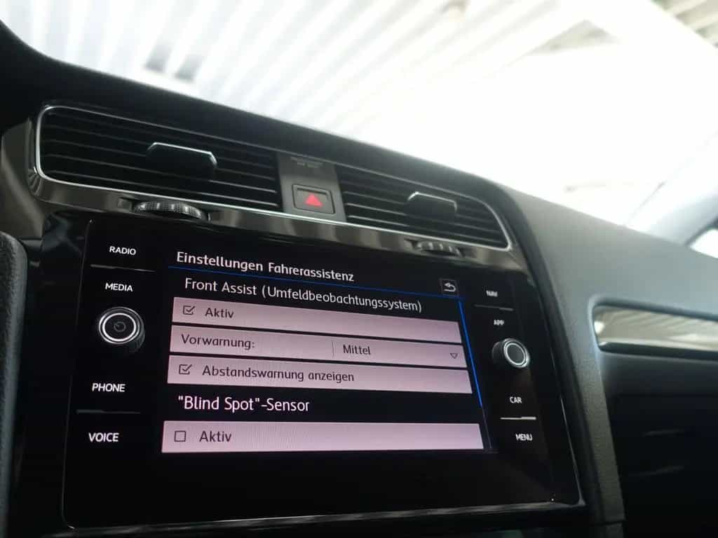 Volkswagen Golf VII Variant Join S&S Facelift; NAV KAM AAC 09/2018-photo-20