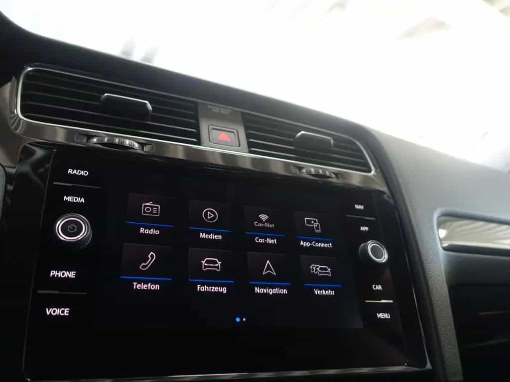 Volkswagen Golf VII Variant Join S&S Facelift; NAV KAM AAC 09/2018-photo-21