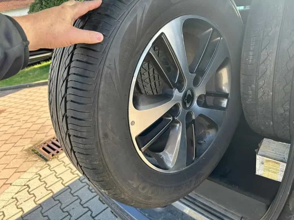 Ssangyong REXTON 2.2 XDi Quartz 4WD AHK PDC ALU SH 02/2017-photo-14