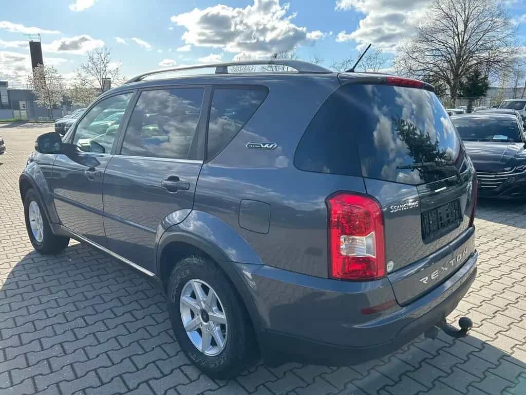 Ssangyong REXTON 2.2 XDi Quartz 4WD AHK PDC ALU SH 02/2017-photo-5