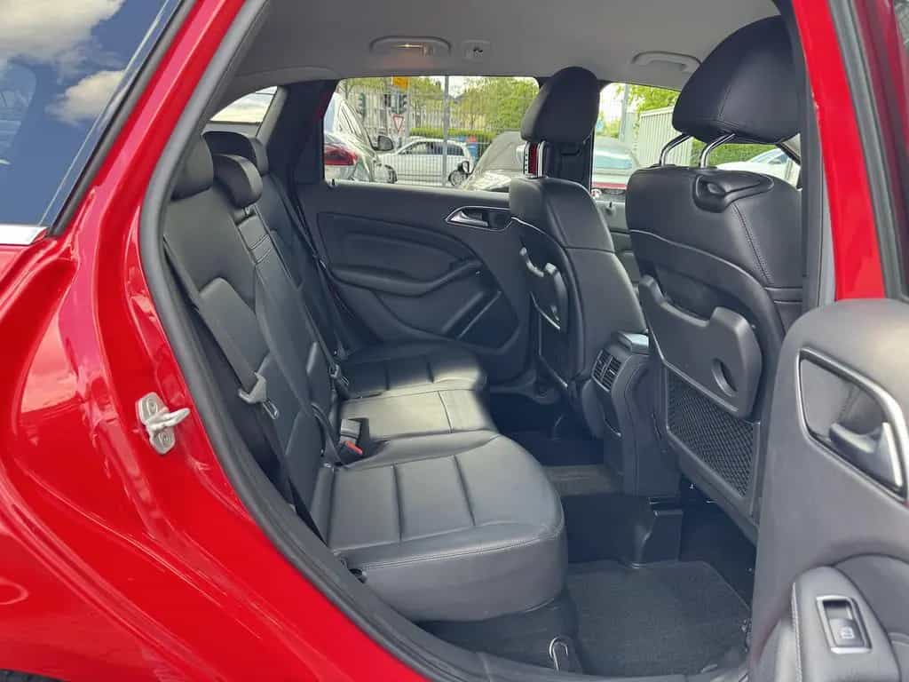 Mercedes-Benz B-Class 200 BI-XENON RFKA NAVI MEMORY AHK TOTW LEDER 01/2014-photo-12