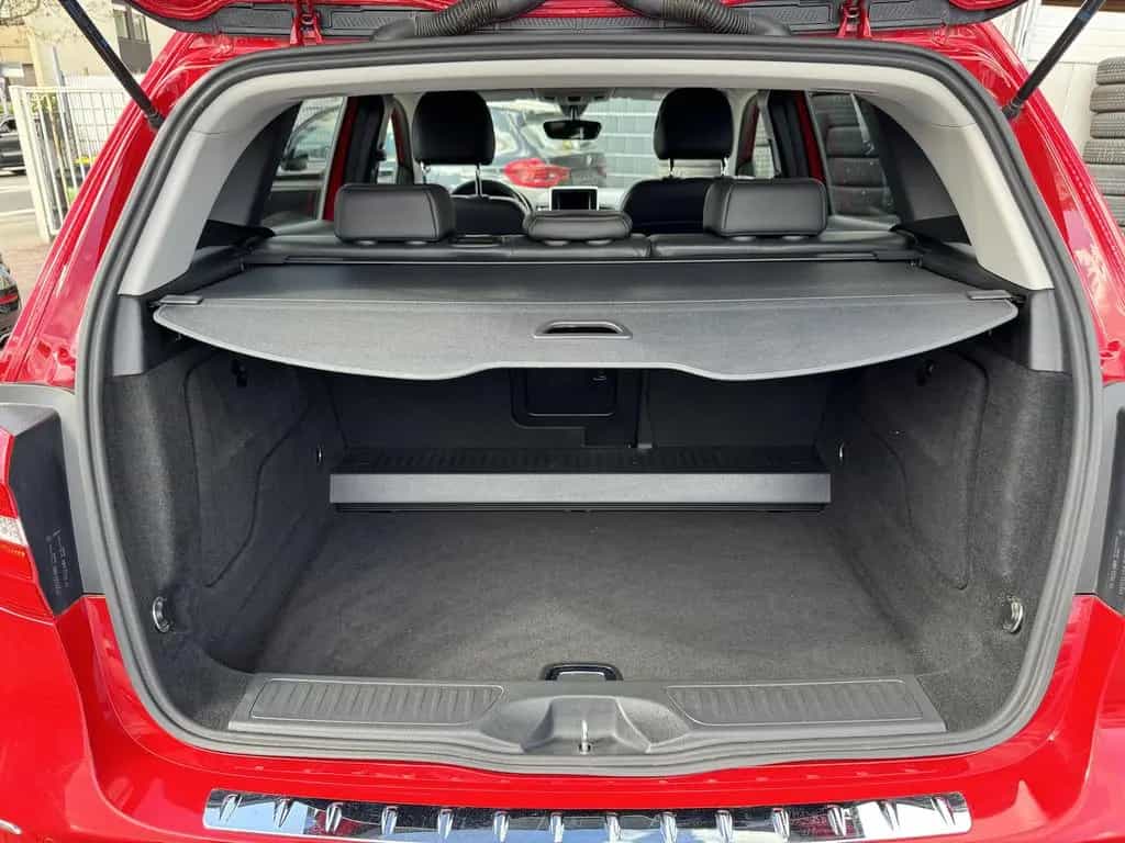 Mercedes-Benz B-Class 200 BI-XENON RFKA NAVI MEMORY AHK TOTW LEDER 01/2014-photo-28