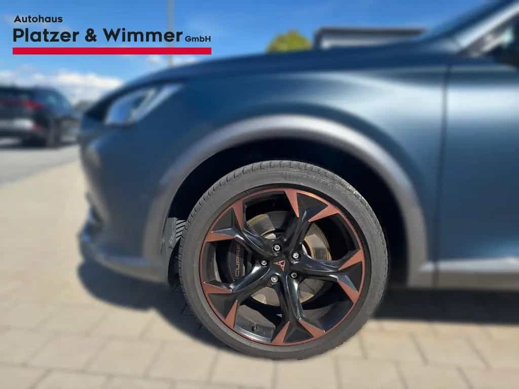 Cupra Formentor VZ 4Drive Sportpaket AD AHK-klappbar N 04/2024-photo-3