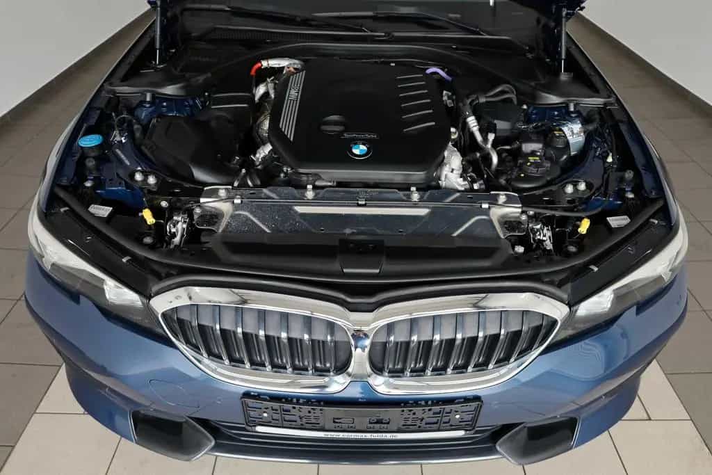 BMW 3 Series 330d xDrive Touring Sport Line T.Leder,Navi,LED 09/2021-photo-23