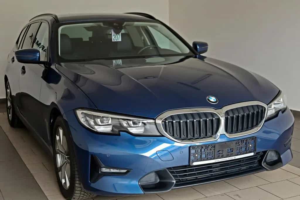 BMW 3 Series 330d xDrive Touring Sport Line T.Leder,Navi,LED 09/2021-photo-6