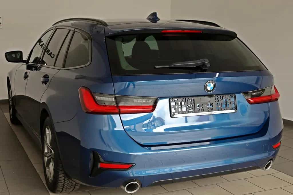 BMW 3 Series 330d xDrive Touring Sport Line T.Leder,Navi,LED 09/2021-photo-7