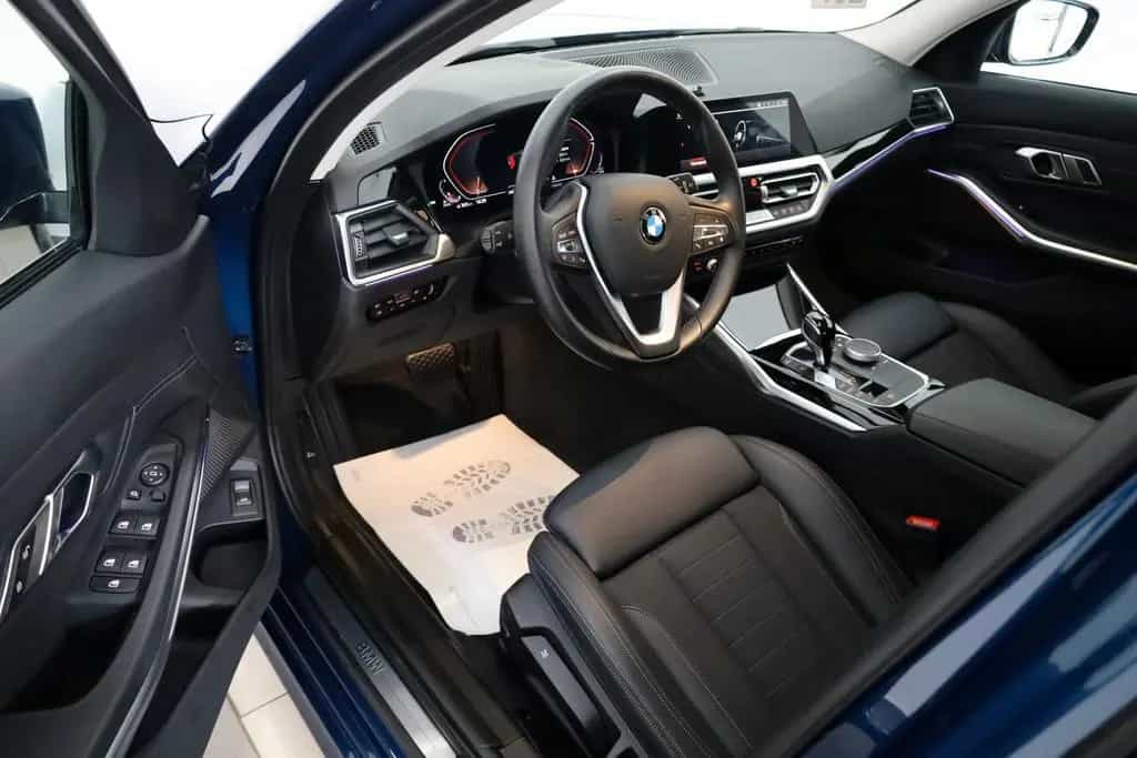 BMW 3 Series 330d xDrive Touring Sport Line T.Leder,Navi,LED 09/2021-photo-8
