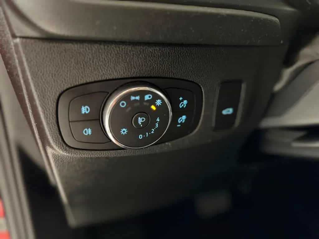 Ford Focus Titanium/Panorama/SITZHEIZ/NAVI/AUTOMATIK/ 02/2022-photo-16