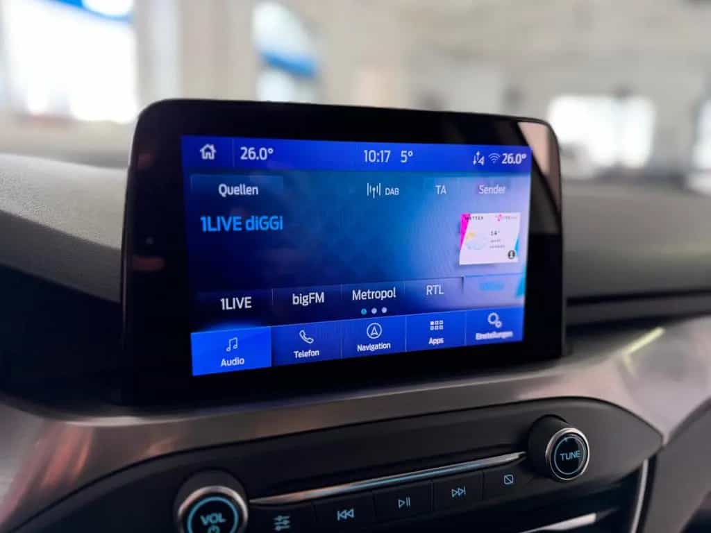 Ford Focus Titanium/Panorama/SITZHEIZ/NAVI/AUTOMATIK/ 02/2022-photo-17