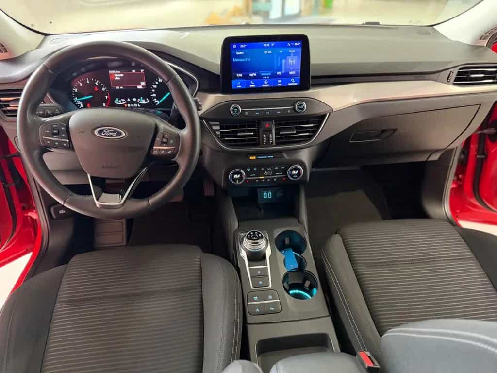 Ford Focus Titanium/Panorama/SITZHEIZ/NAVI/AUTOMATIK/ 02/2022-photo-7