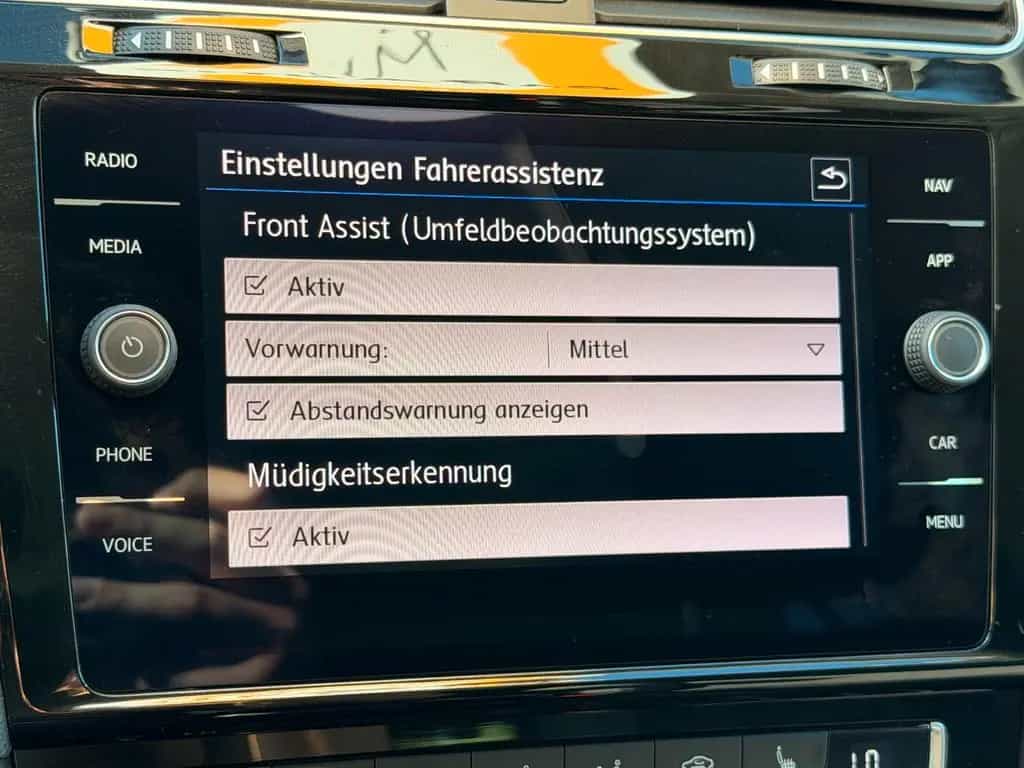 Volkswagen Golf VII Winter*CarPlay*AHK*LED*Navi* 11/2018-photo-33
