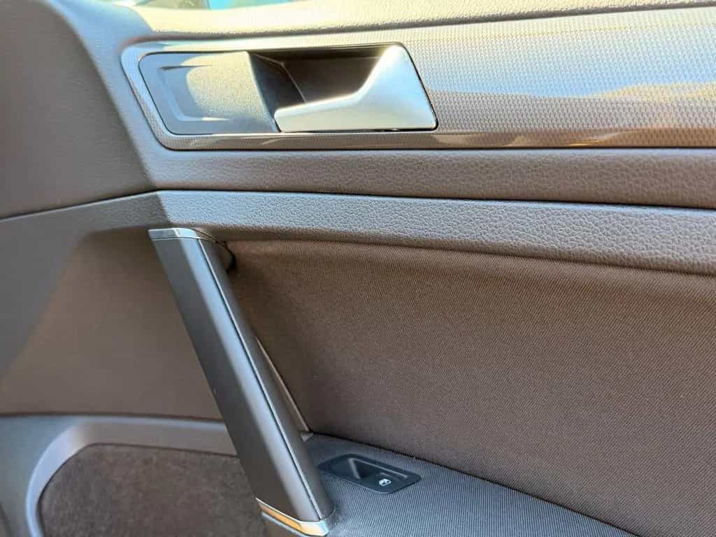 Volkswagen Golf VII Winter*CarPlay*AHK*LED*Navi* 11/2018-photo-41