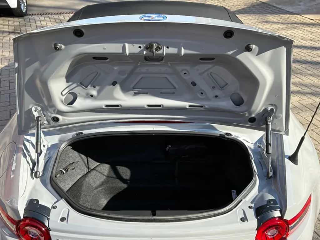 Mazda MX-5 Homura  1.5L SKYACTIV-G 132 RWD 05/2026-photo-15