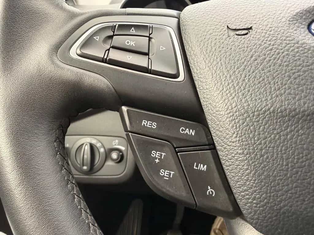 Ford Kuga Titanium Navi Kamera Allwetter BT SHZ 11/2018-photo-17