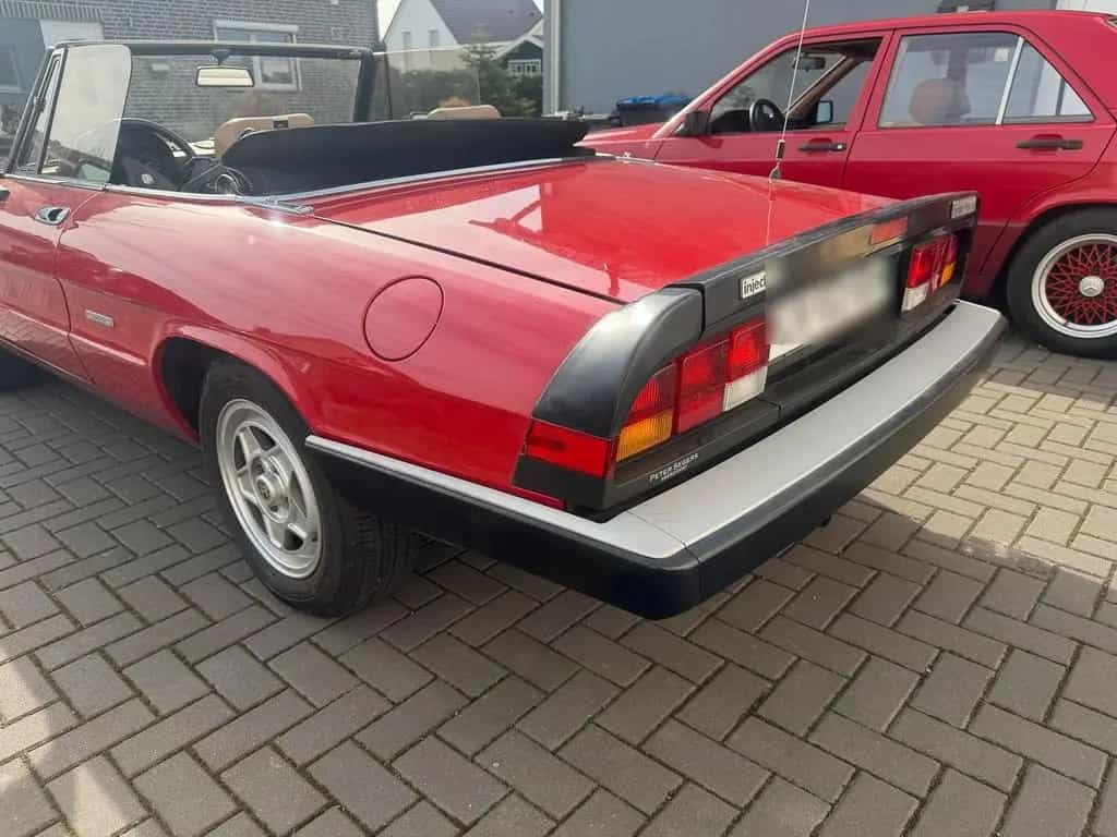 Alfa Romeo Spider 115 Pininfarina Edition ... 02/1987-photo-4