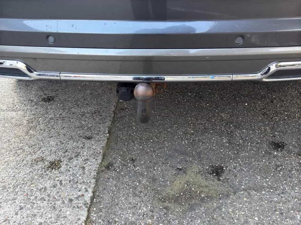 Ssangyong Rexton 2.2 e-XDi 8AT Sapphire *Leder/LED/AHK* 09/2021-photo-19