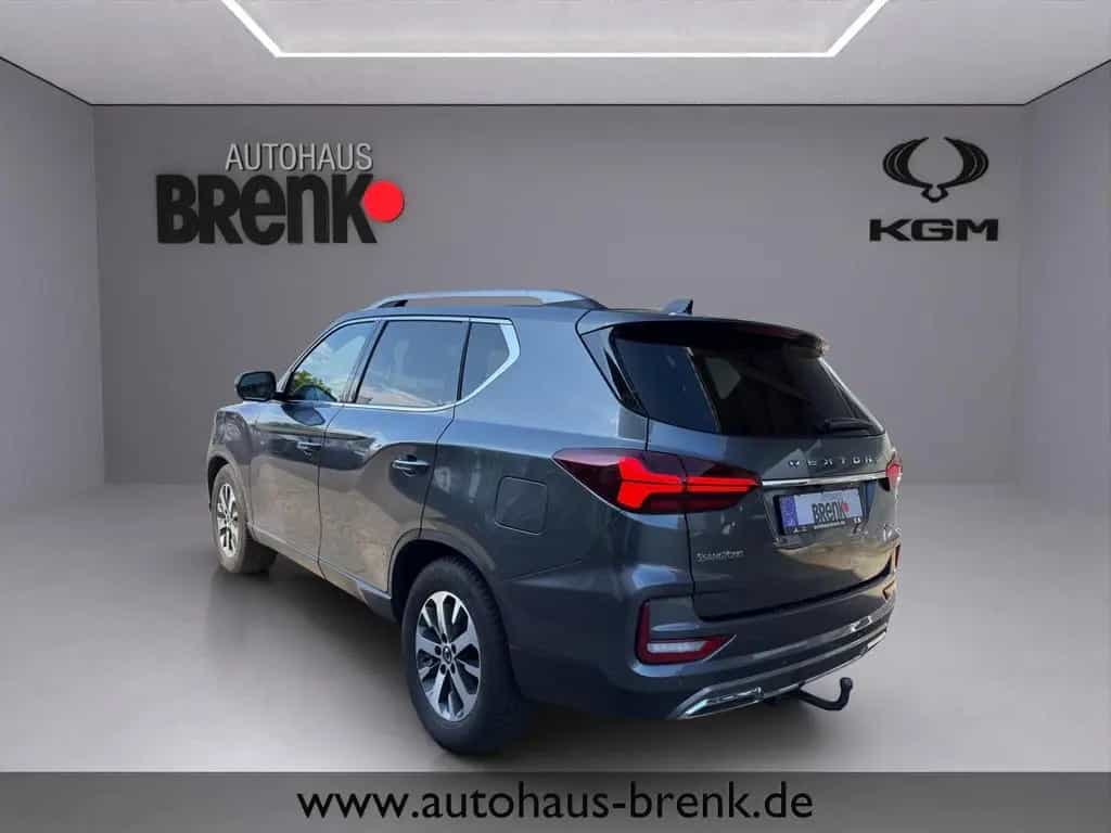 Ssangyong Rexton 2.2 e-XDi 8AT Sapphire *Leder/LED/AHK* 09/2021-photo-3