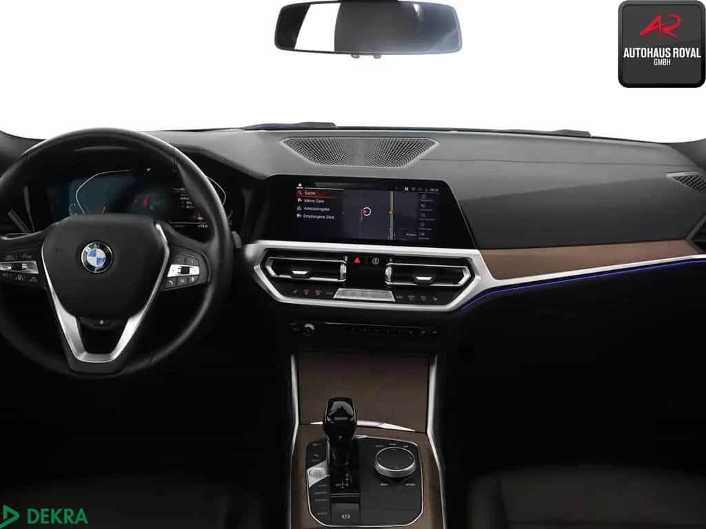 BMW 320 d xDrive LUXURY LINE LASER,HARMAN/K,KEYLESS 11/2018-photo-8