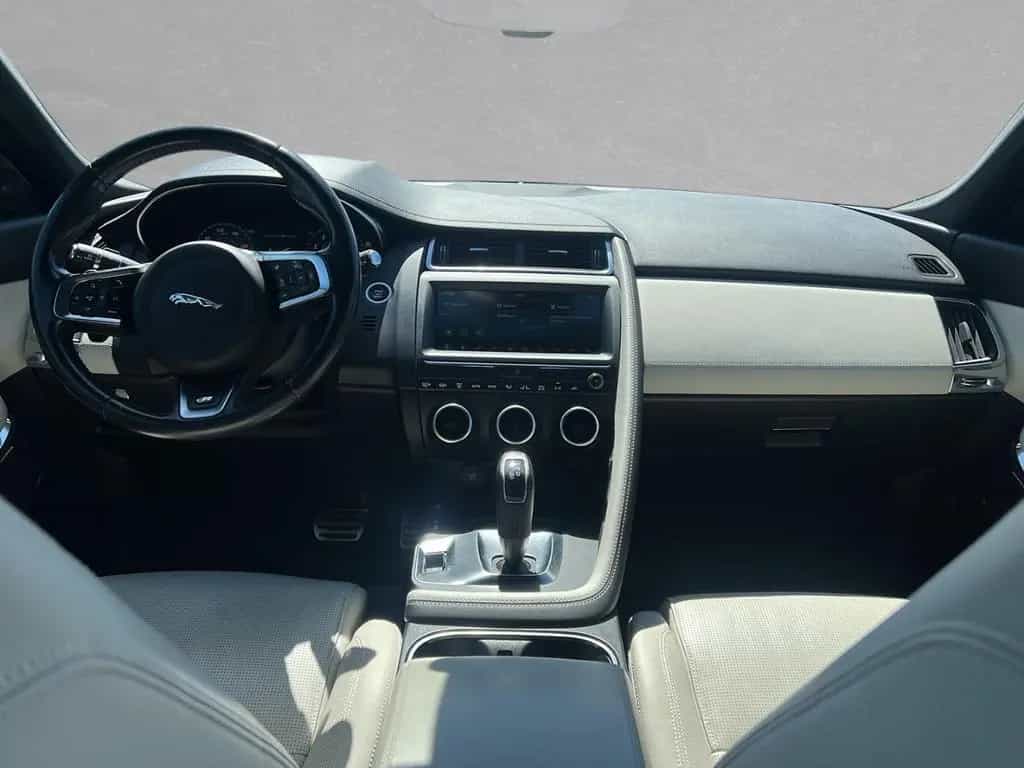 Jaguar E-Pace P300 R-Dynamic HSE *WinterP.*20''Alu* 11/2020-photo-2