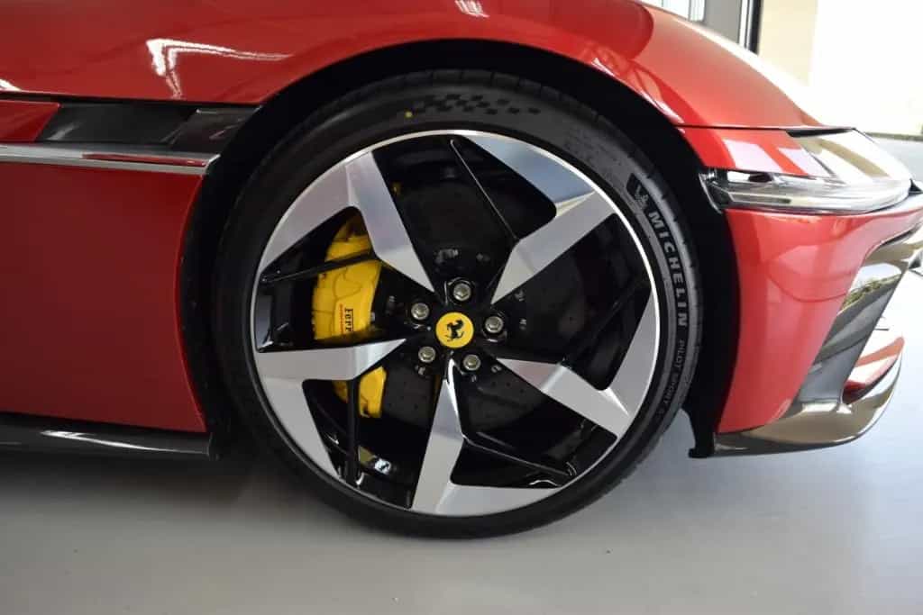 Ferrari 12Cilindri Panorama Lifting Beifahrerdispl ACC 07/2025-photo-26