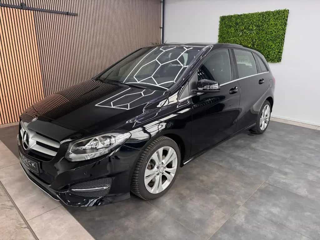 Mercedes-Benz B-Class 180 Navi Tempomat Klima Sitzheizung 03/2017-photo-0