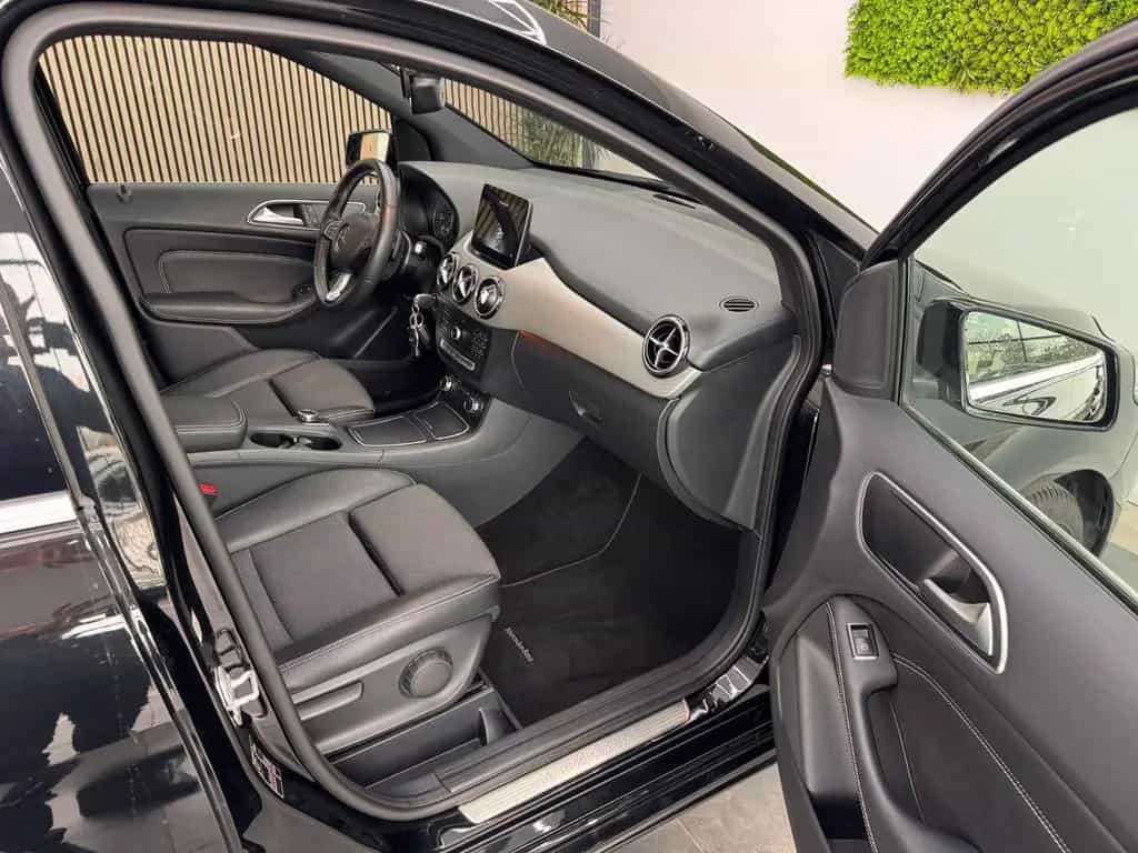 Mercedes-Benz B-Class 180 Navi Tempomat Klima Sitzheizung 03/2017-photo-14