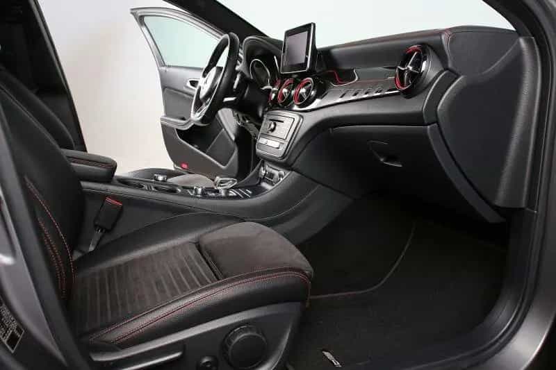 Mercedes-Benz GLA 45 AMG 4Matic Distronic Keyless go H&K 05/2018-photo-7