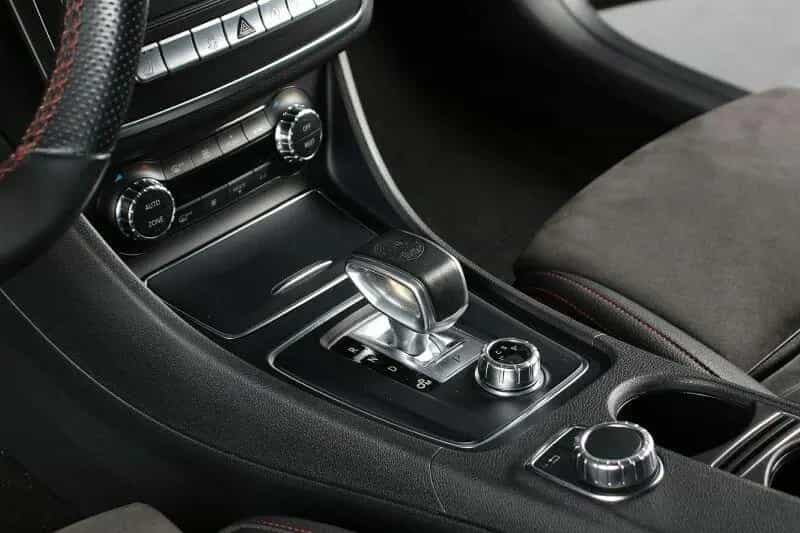 Mercedes-Benz GLA 45 AMG 4Matic Distronic Keyless go H&K 05/2018-photo-9