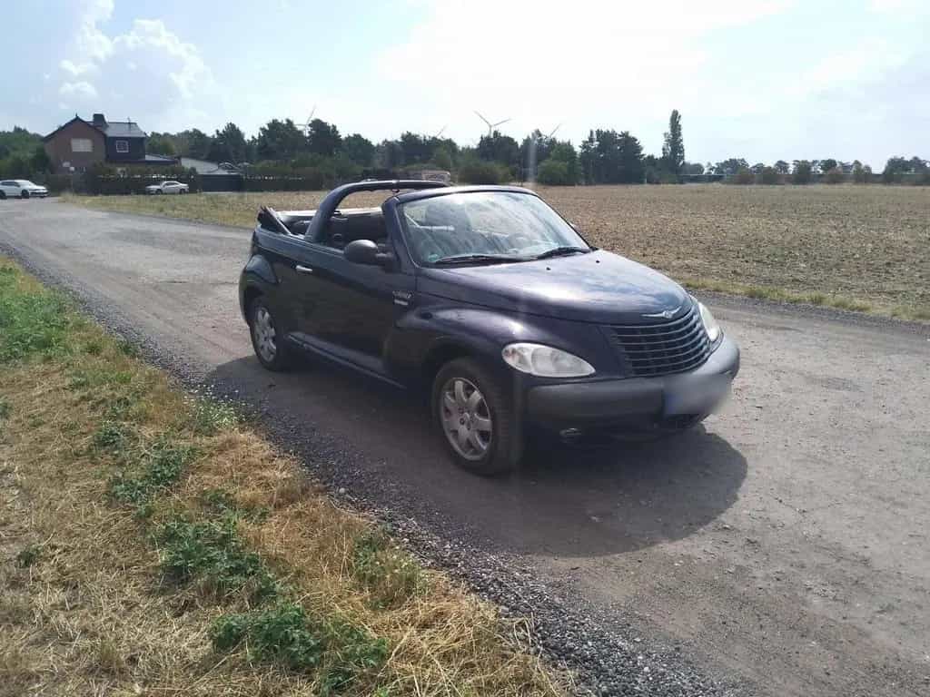 Chrysler PT PT Cruiser Cabrio 2.4 Benzin (143... 11/2004-photo-1
