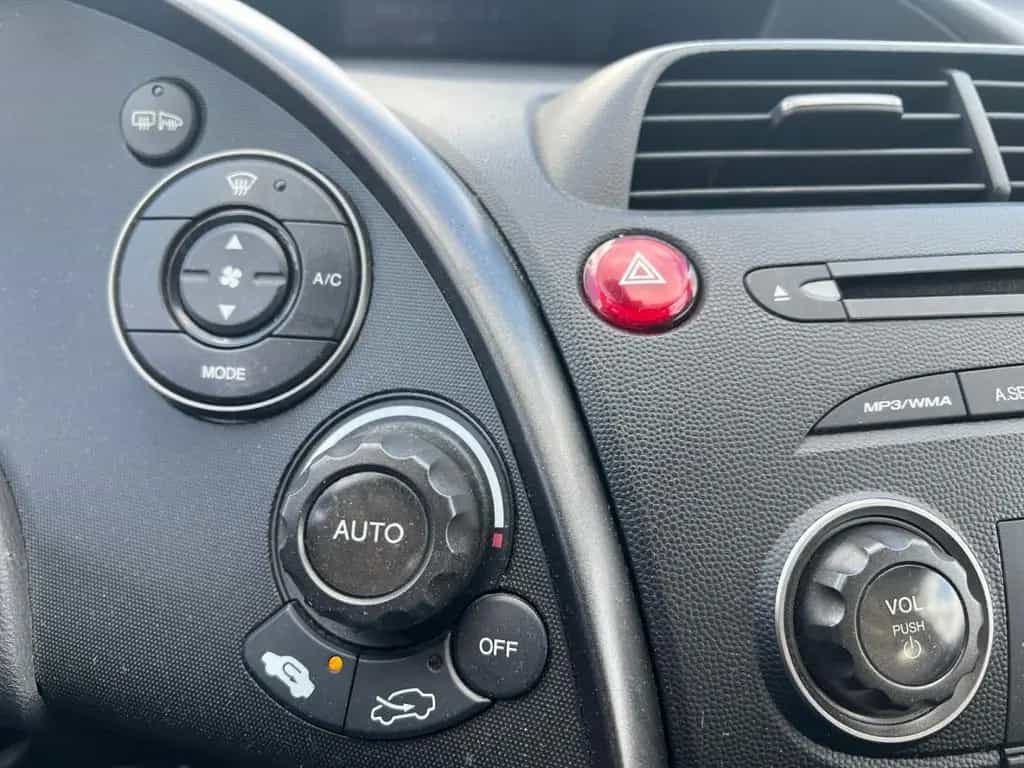 Honda Civic 1.8 Sport VTEC Klimaautom Temp PDC 03/2010-photo-12