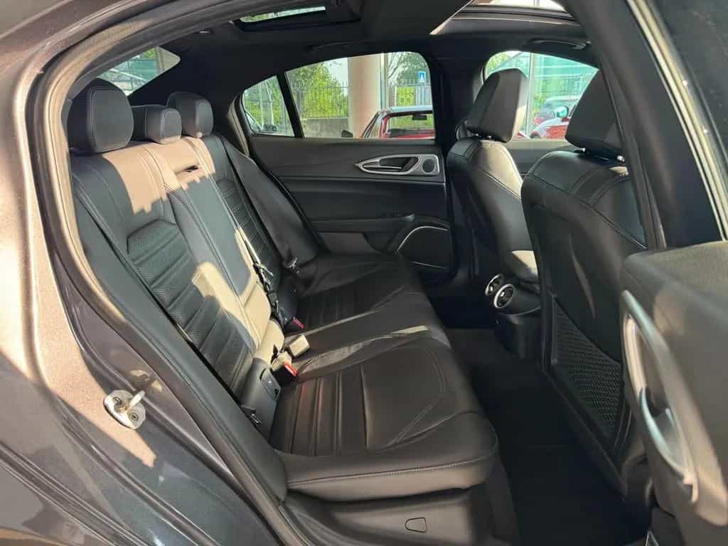 Alfa Romeo Giulia 2.0 T 280cv AT8 Q4 Veloce Tett 07/2022-photo-12