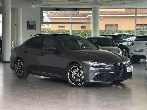 Alfa Romeo Giulia 2.0 T 280cv AT8 Q4 Veloce Tett 07/2022-photo-1