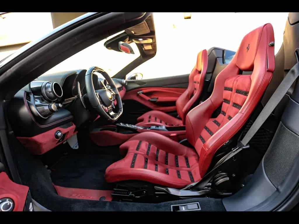 Ferrari F8 Spider °NERO B/B 1250°CARBON°ADAS°JBL°DISP 04/2023-photo-11