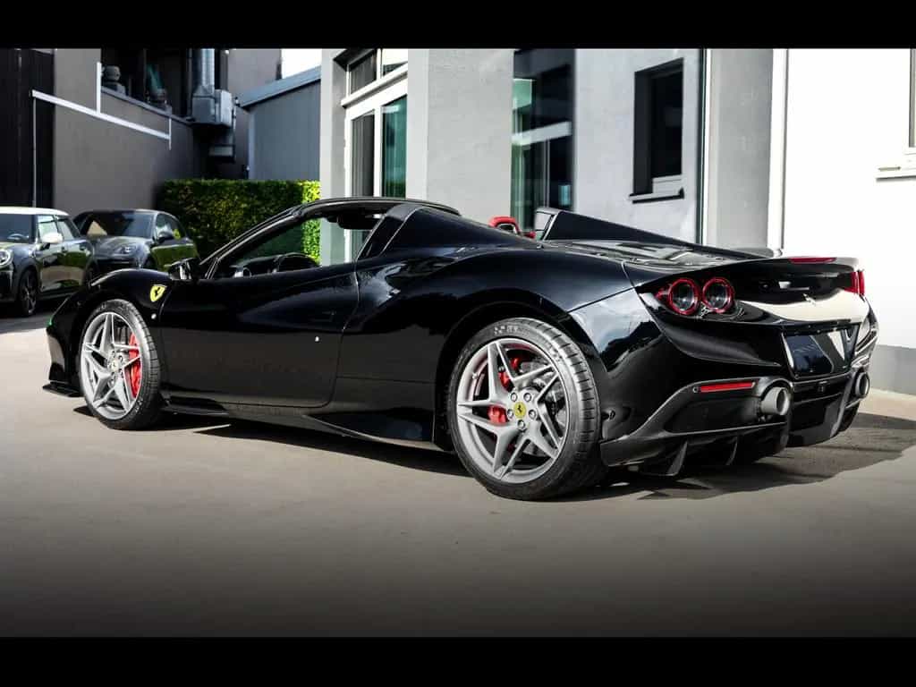 Ferrari F8 Spider °NERO B/B 1250°CARBON°ADAS°JBL°DISP 04/2023-photo-2