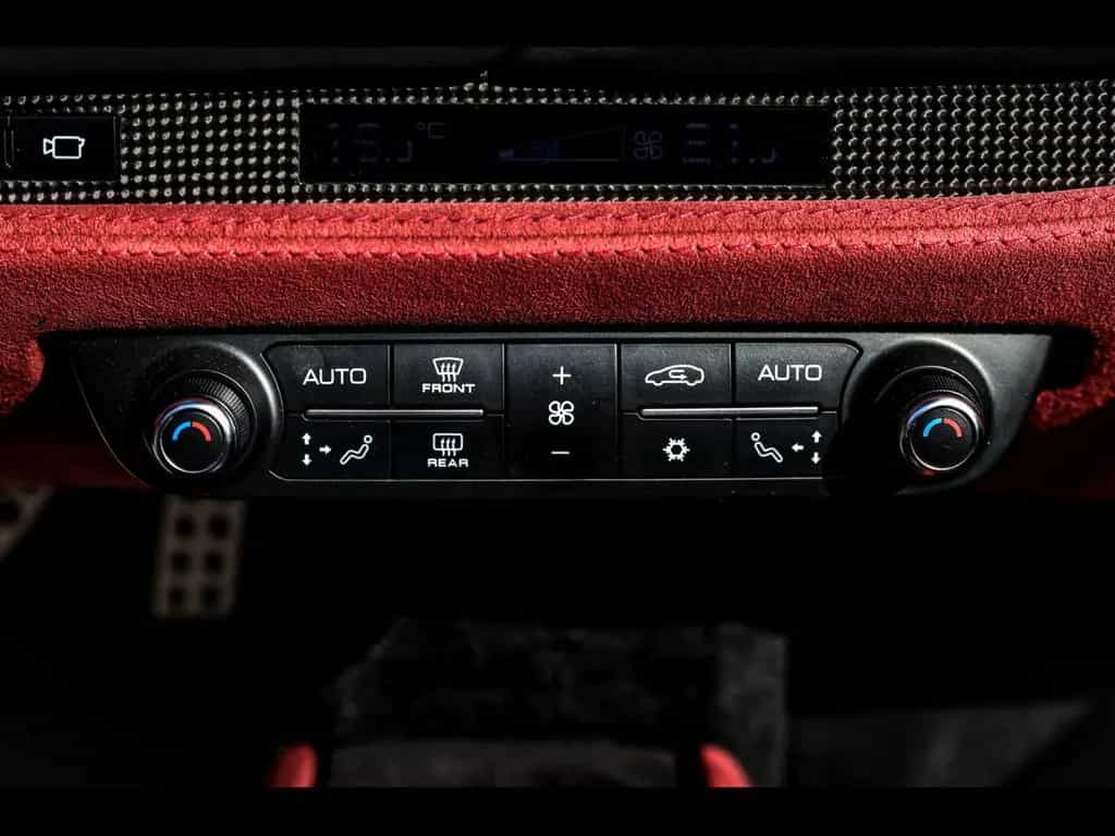 Ferrari F8 Spider °NERO B/B 1250°CARBON°ADAS°JBL°DISP 04/2023-photo-22