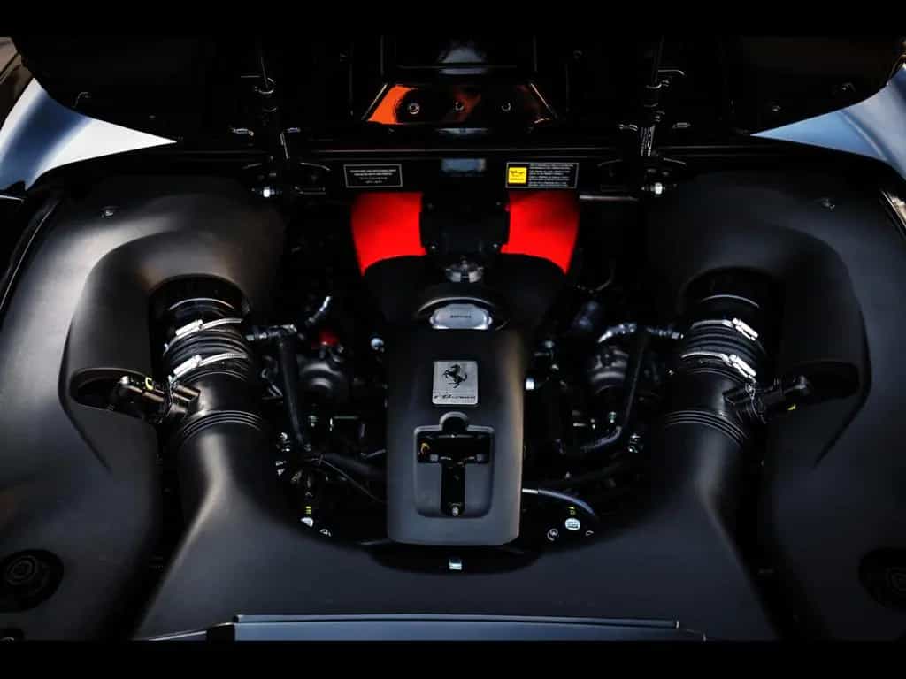 Ferrari F8 Spider °NERO B/B 1250°CARBON°ADAS°JBL°DISP 04/2023-photo-26