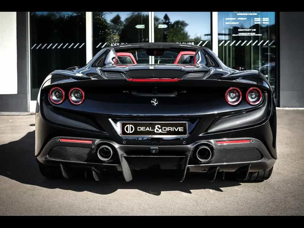 Ferrari F8 Spider °NERO B/B 1250°CARBON°ADAS°JBL°DISP 04/2023-photo-3