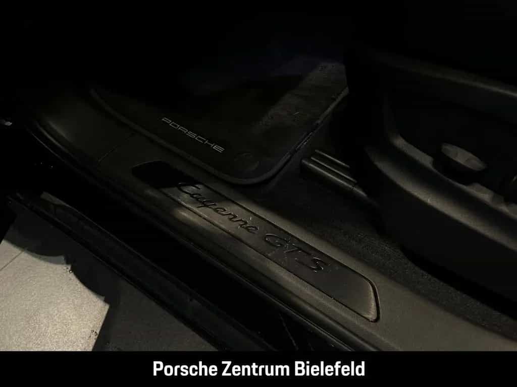 Porsche Cayenne GTS Surround-View Luftfederung 21-Zoll 07/2022-photo-19