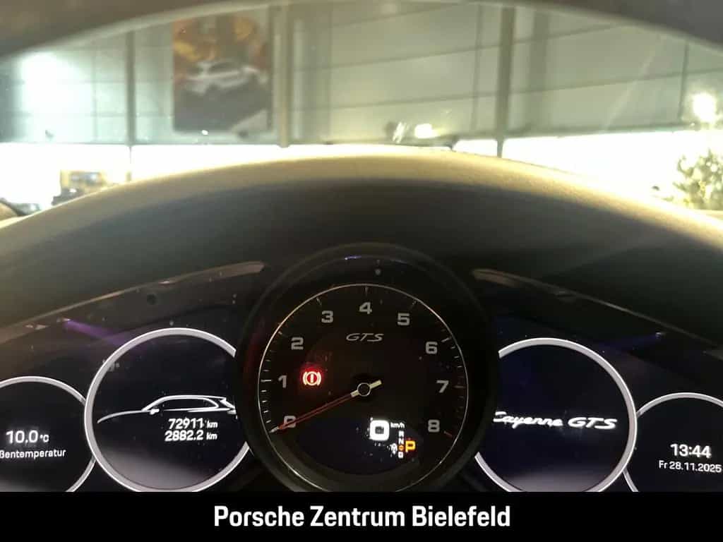 Porsche Cayenne GTS Surround-View Luftfederung 21-Zoll 07/2022-photo-22