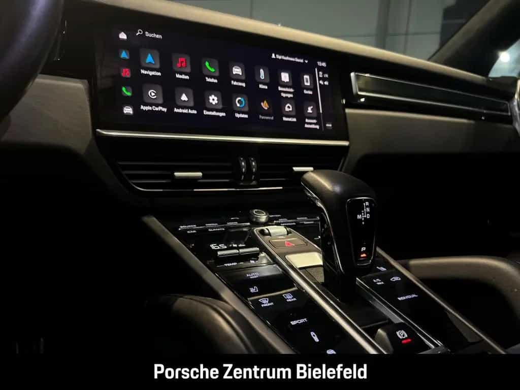 Porsche Cayenne GTS Surround-View Luftfederung 21-Zoll 07/2022-photo-23