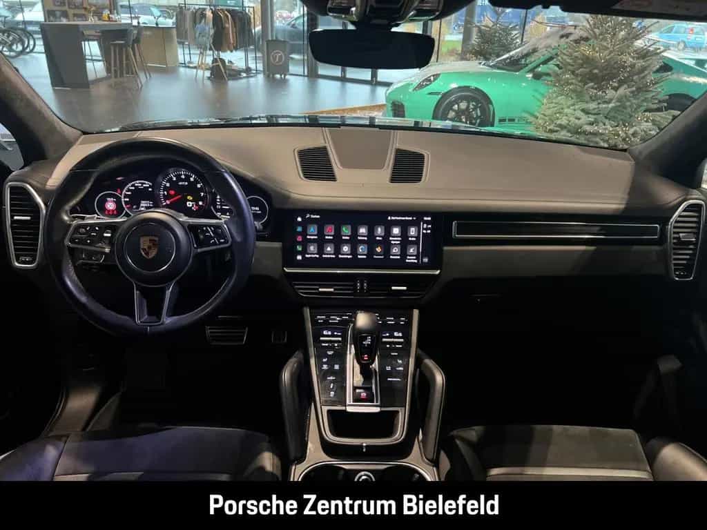 Porsche Cayenne GTS Surround-View Luftfederung 21-Zoll 07/2022-photo-26