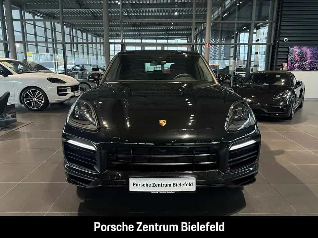 Porsche Cayenne GTS Surround-View Luftfederung 21-Zoll 07/2022-photo-1