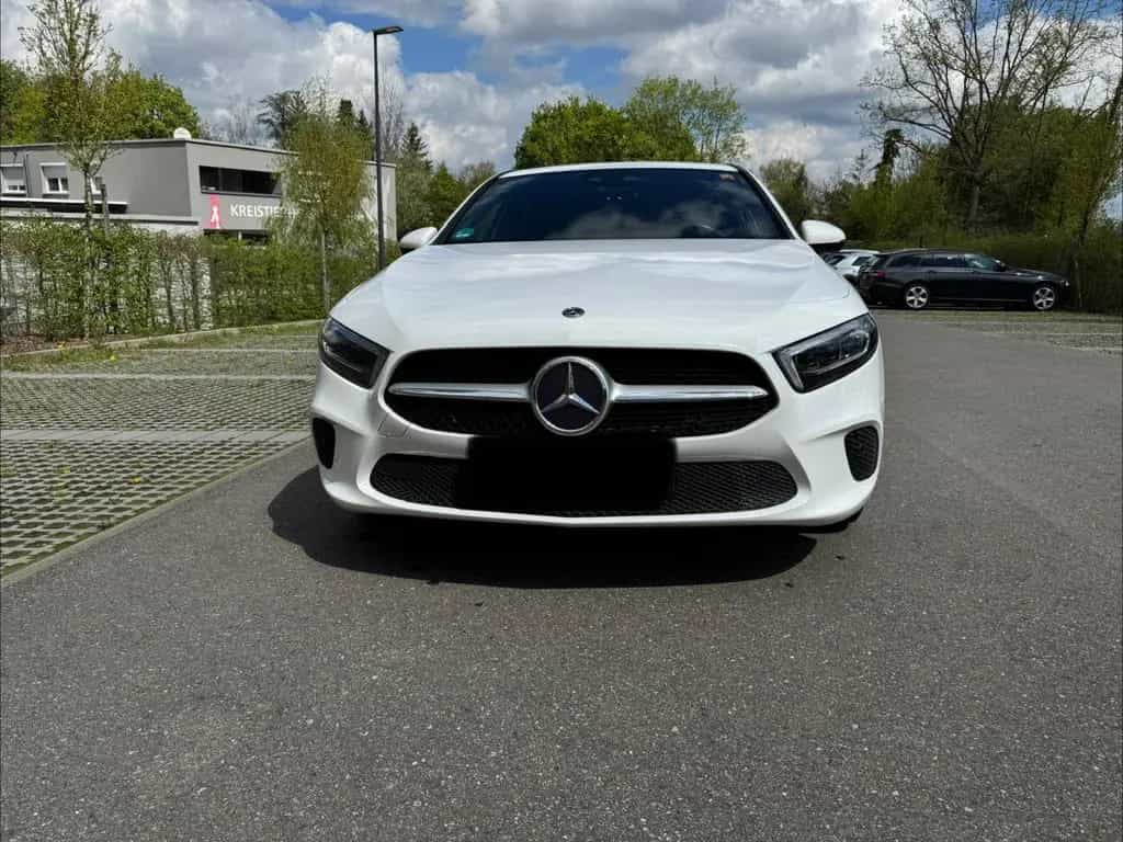 Mercedes-Benz Sehr schöner A 250 mit 224 PS und vielen Extras! 06/2018-photo-2
